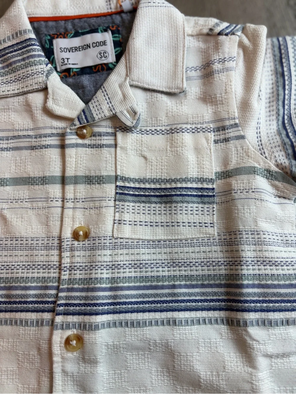 Sovereign Code Tour Textured Striped button up shirt boys size 3T NWT